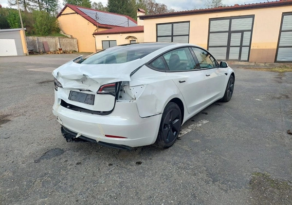 Tesla Model 3 cena 79900 przebieg: 35000, rok produkcji 2022 z Kłodzko małe 436